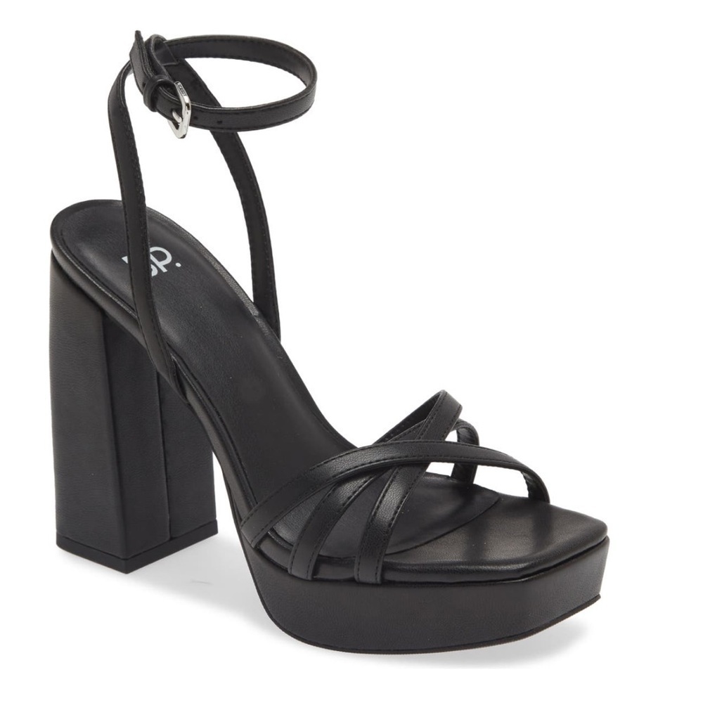 BP Tavey Ankle Strap Sandals NWOT